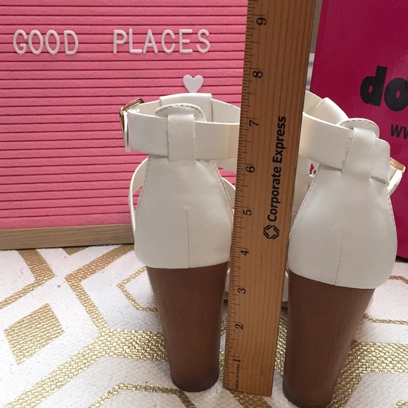 💟Dollhouse Chunky Heels💟 - Picture 3 of 6